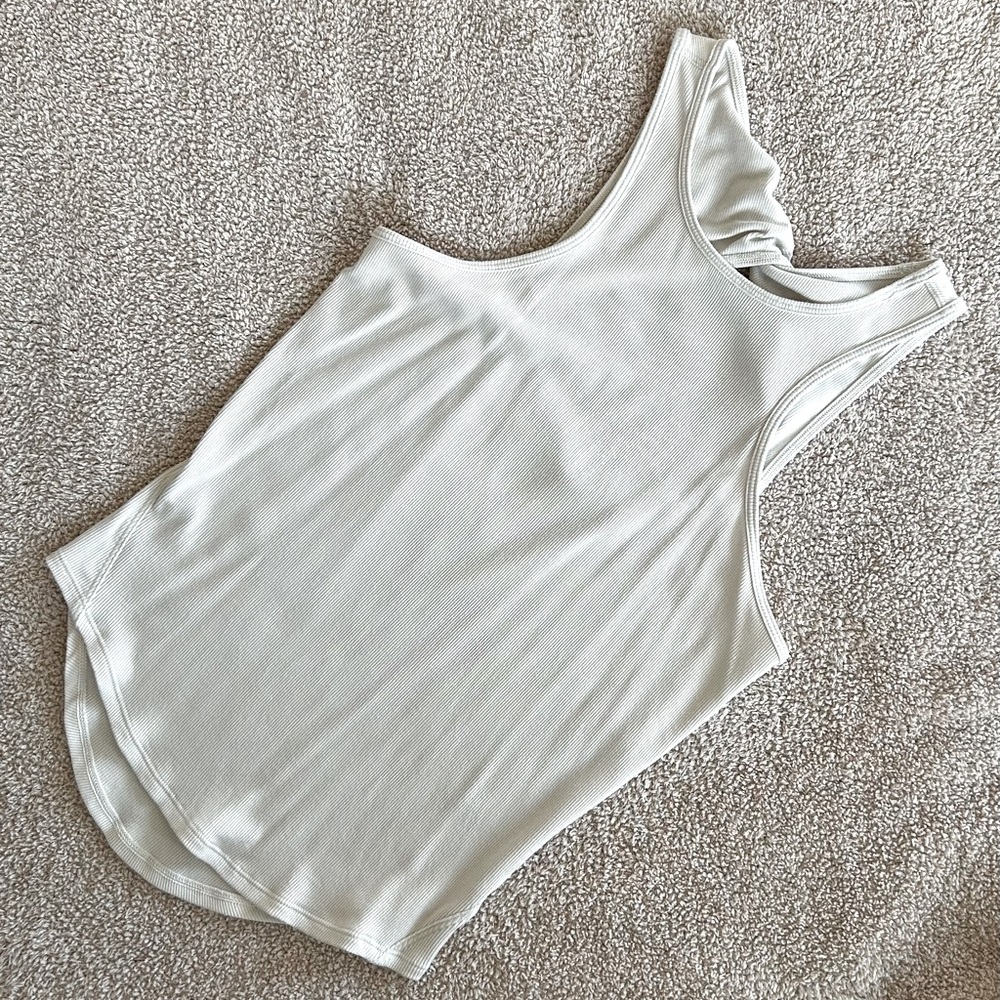 Lululemon Yoga Tank